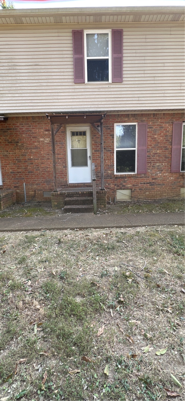 204 Highway 52 East - C