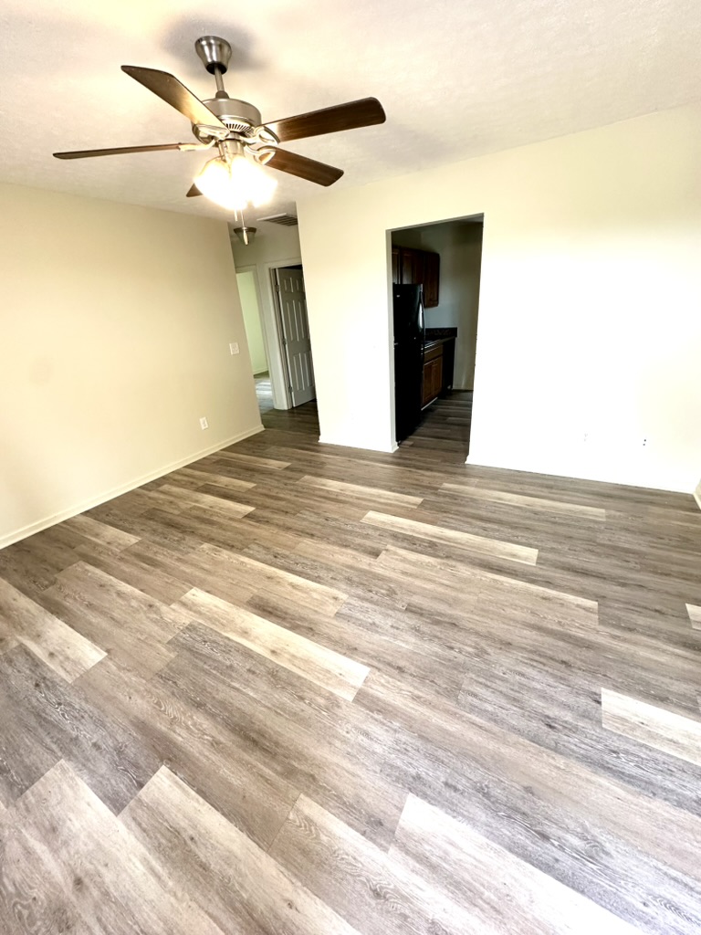 104 Ezra Court - B